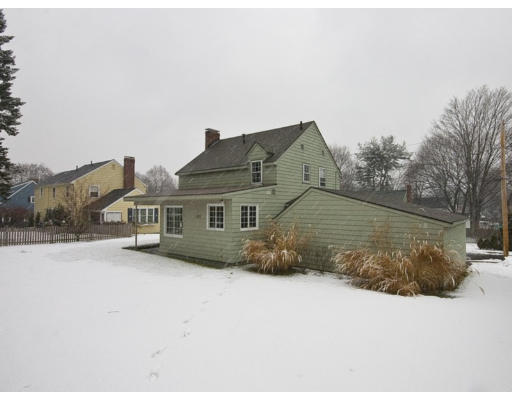 2 New Meadows Road Winchester, MA 01890 - Photo 18 of 18 Gallery Image 18