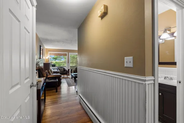 $529,000 | 720 North 3rd Avenue, Unit 5, Sandpoint, ID 83864