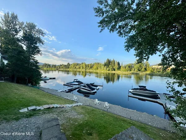 $529,000 | 720 North 3rd Avenue, Unit 5, Sandpoint, ID 83864