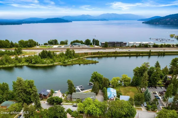 $529,000 | 720 North 3rd Avenue, Unit 5, Sandpoint, ID 83864