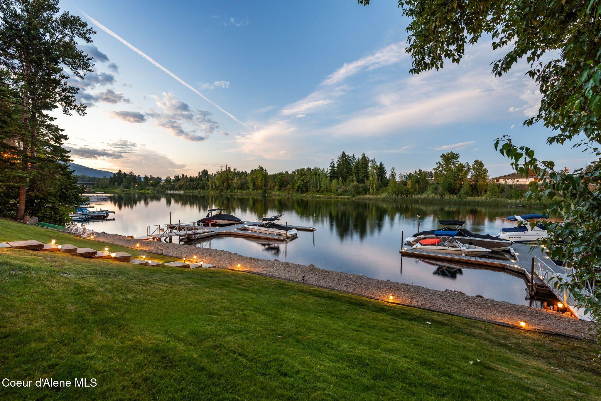720 North 3rd Avenue, Unit 5 Sandpoint, ID 83864 - Photo 4 of 73 A7401132
