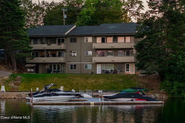 $529,000 | 720 North 3rd Avenue, Unit 5, Sandpoint, ID 83864