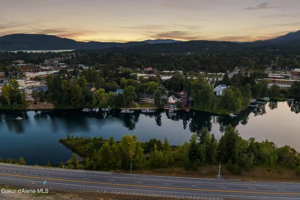 $529,000 | 720 North 3rd Avenue, Unit 5, Sandpoint, ID 83864