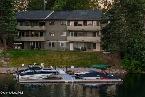 $529,000 | 720 North 3rd Avenue, Unit 5, Sandpoint, ID 83864