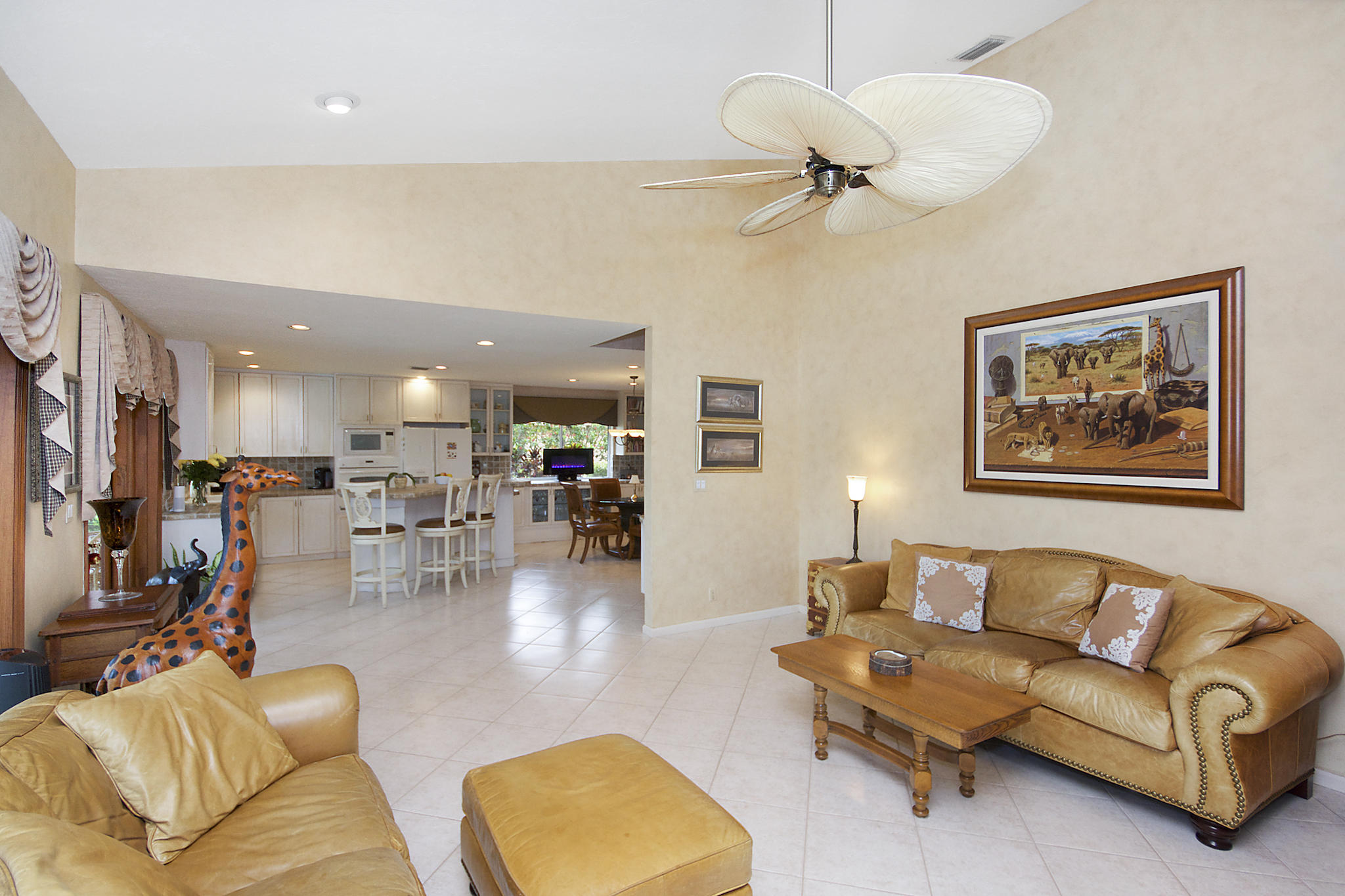 2644 Northwest 27th Avenue Boca Raton, FL 33434 - Photo 18 of 26 Family Room