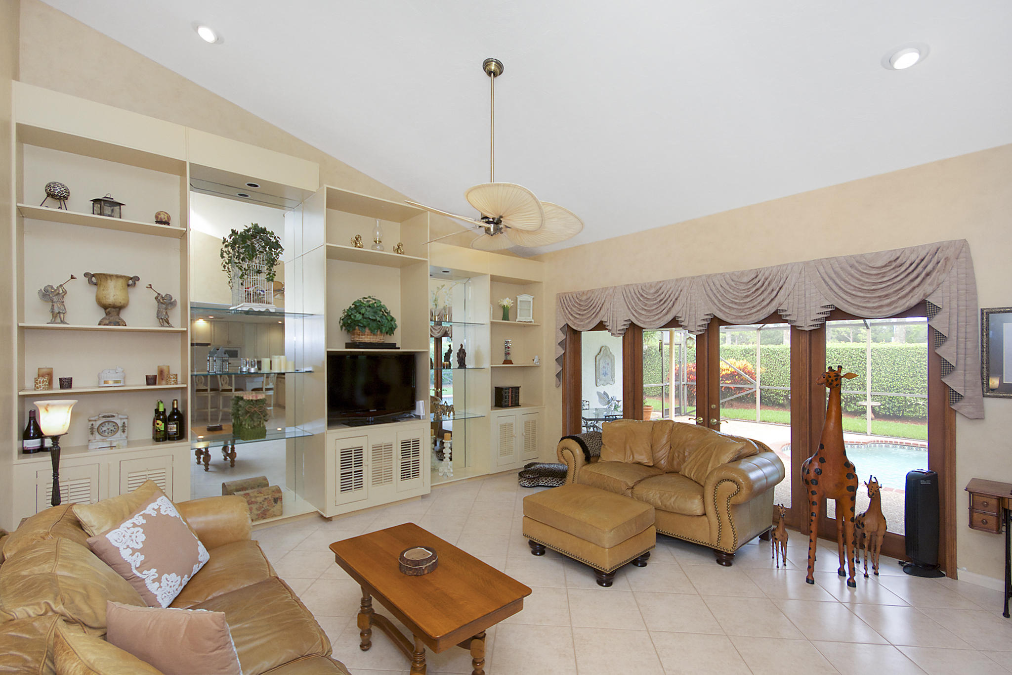 2644 Northwest 27th Avenue Boca Raton, FL 33434 - Photo 23 of 26 Family Room