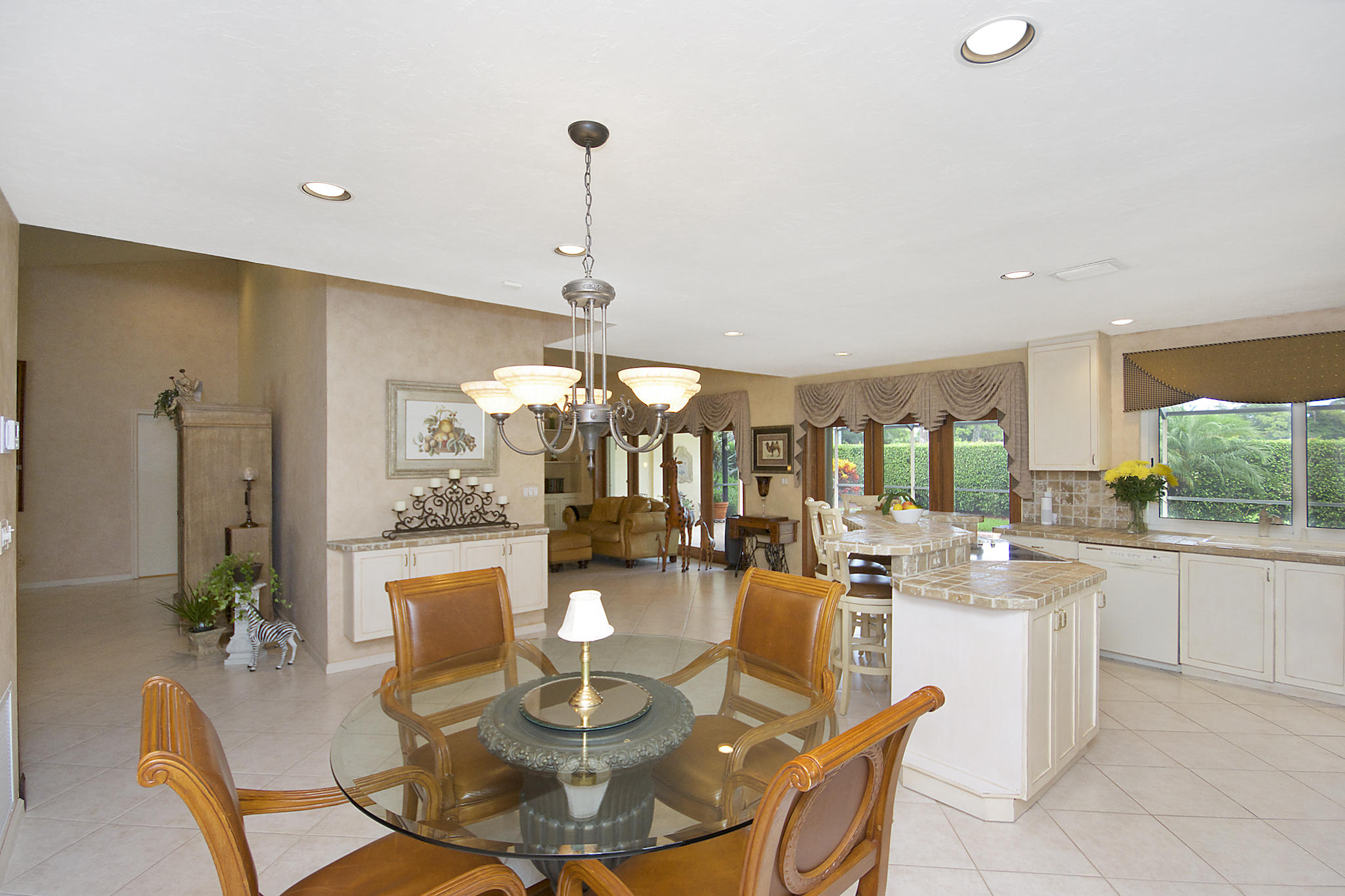 2644 Northwest 27th Avenue Boca Raton, FL 33434 - Photo 9 of 26 Dining Area