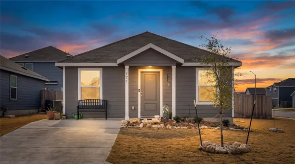 $1,750 | 373 Cowpoke Drive, Jarrell, TX 76537