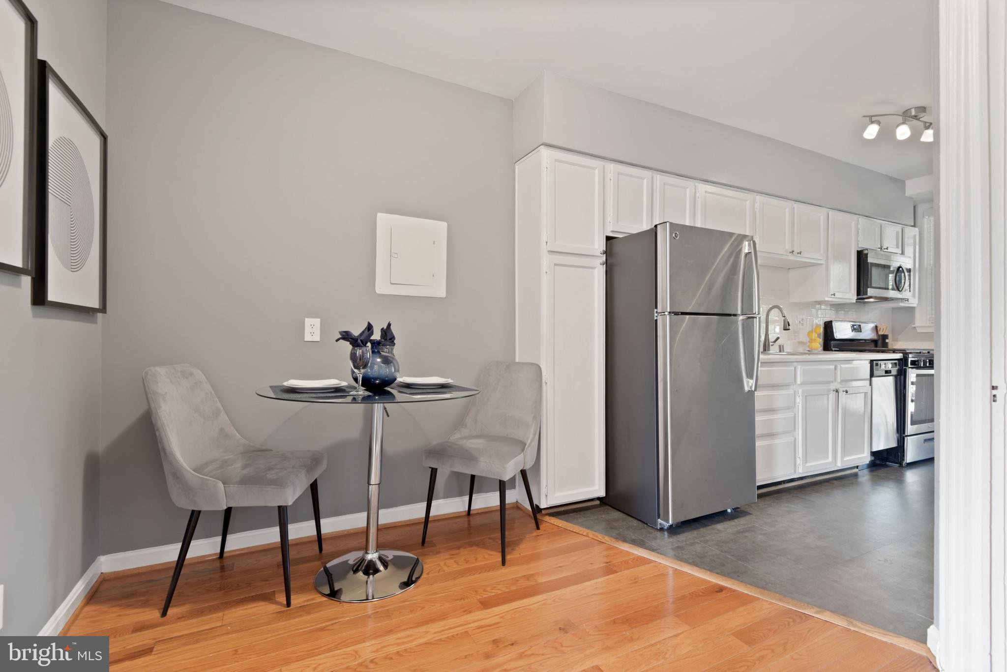 7 Russell Road, Unit D Alexandria, VA 22301 - Photo 7 of 26