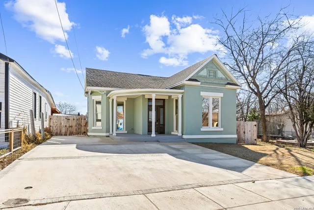 $440,000 | 1018 Wyoming Street, San Antonio, TX 78203