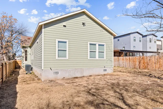 $440,000 | 1018 Wyoming Street, San Antonio, TX 78203