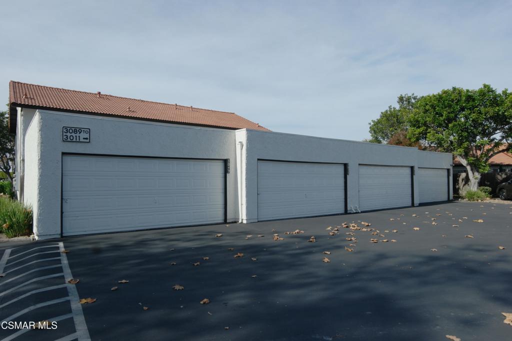3075 Kelp Lane Oxnard, CA 93035 - Photo 16 of 24 a view of door