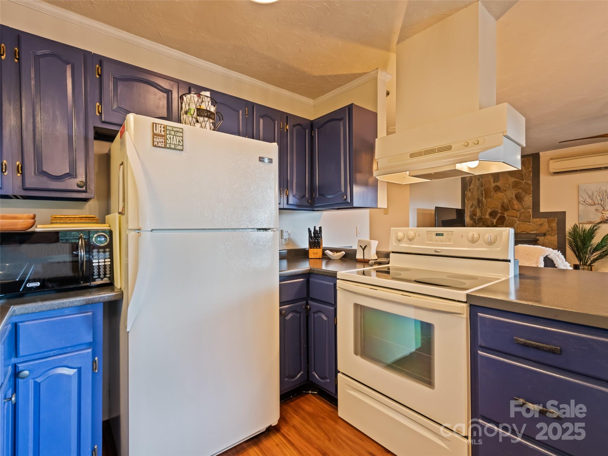 318 Grapevine Cove Road Waynesville, NC 28785 - Photo 12 of 41