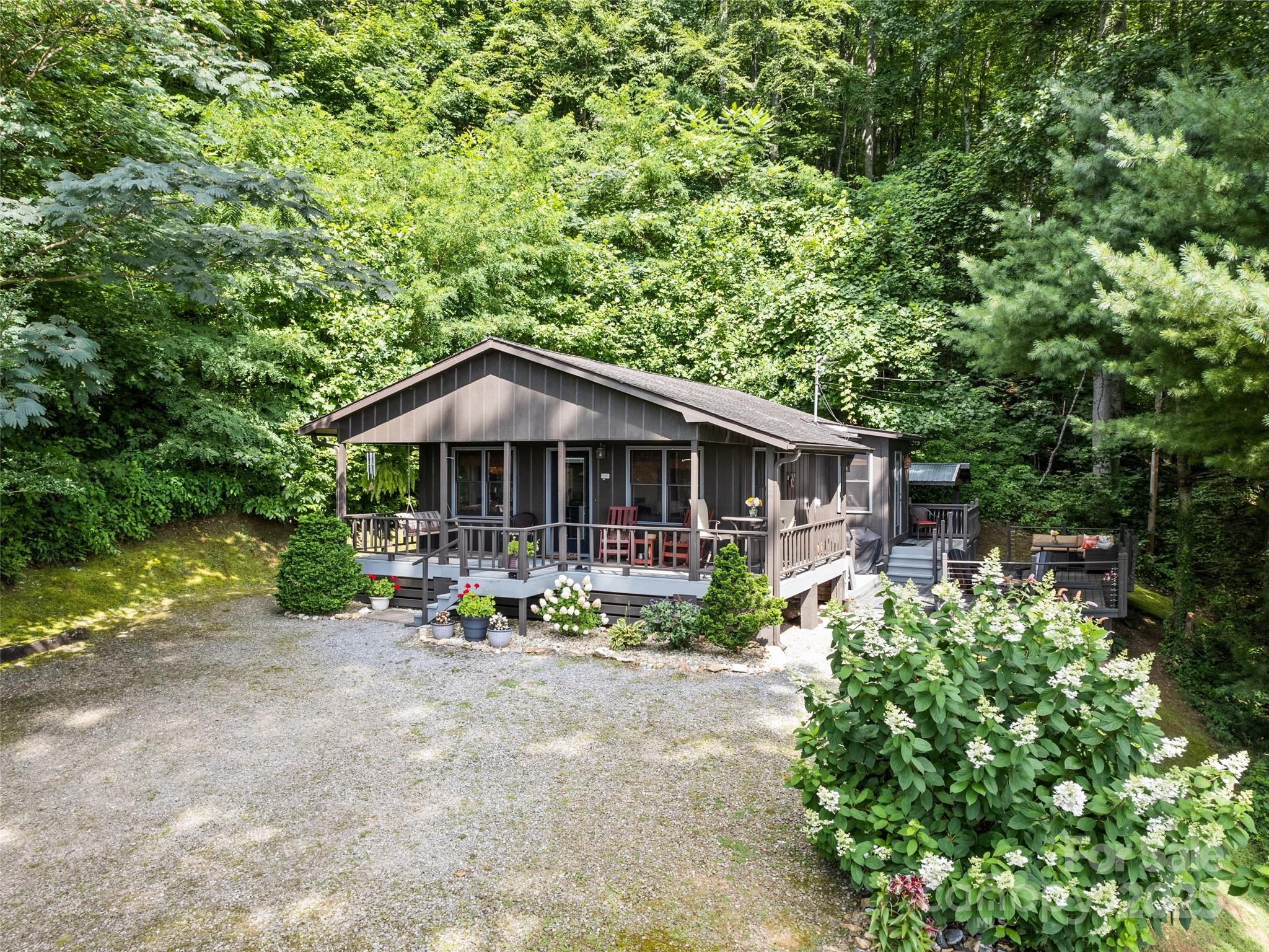 318 Grapevine Cove Road Waynesville, NC 28785 - Photo 34 of 41
