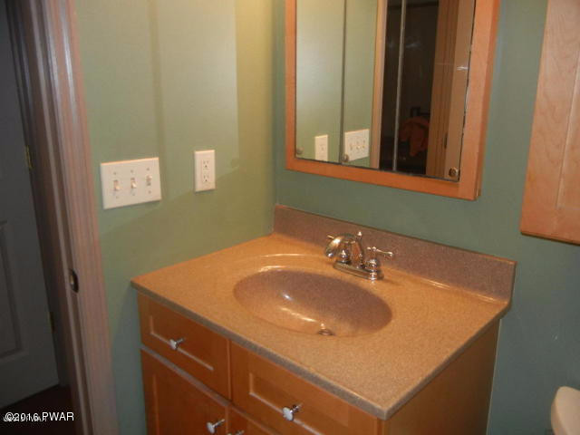 126 Piute Road Shohola, PA 18458 - Photo 2 of 19 Gallery Image 2