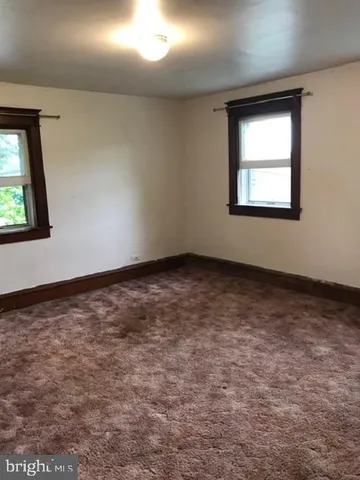 $1,675 | 132 East Maple Grove Road, Narvon, PA 17555