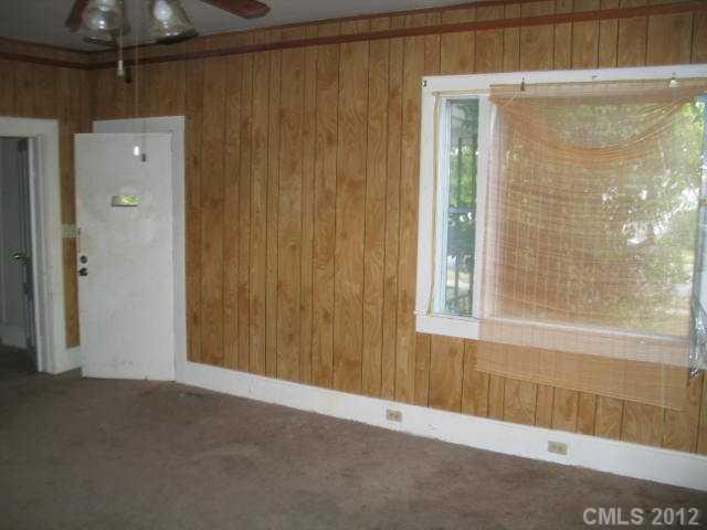 311 South Ransom Street Gastonia, NC 28052 - Photo 4 of 12