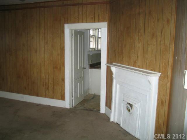 311 South Ransom Street Gastonia, NC 28052 - Photo 6 of 12