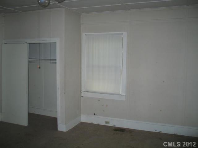 311 South Ransom Street Gastonia, NC 28052 - Photo 9 of 12