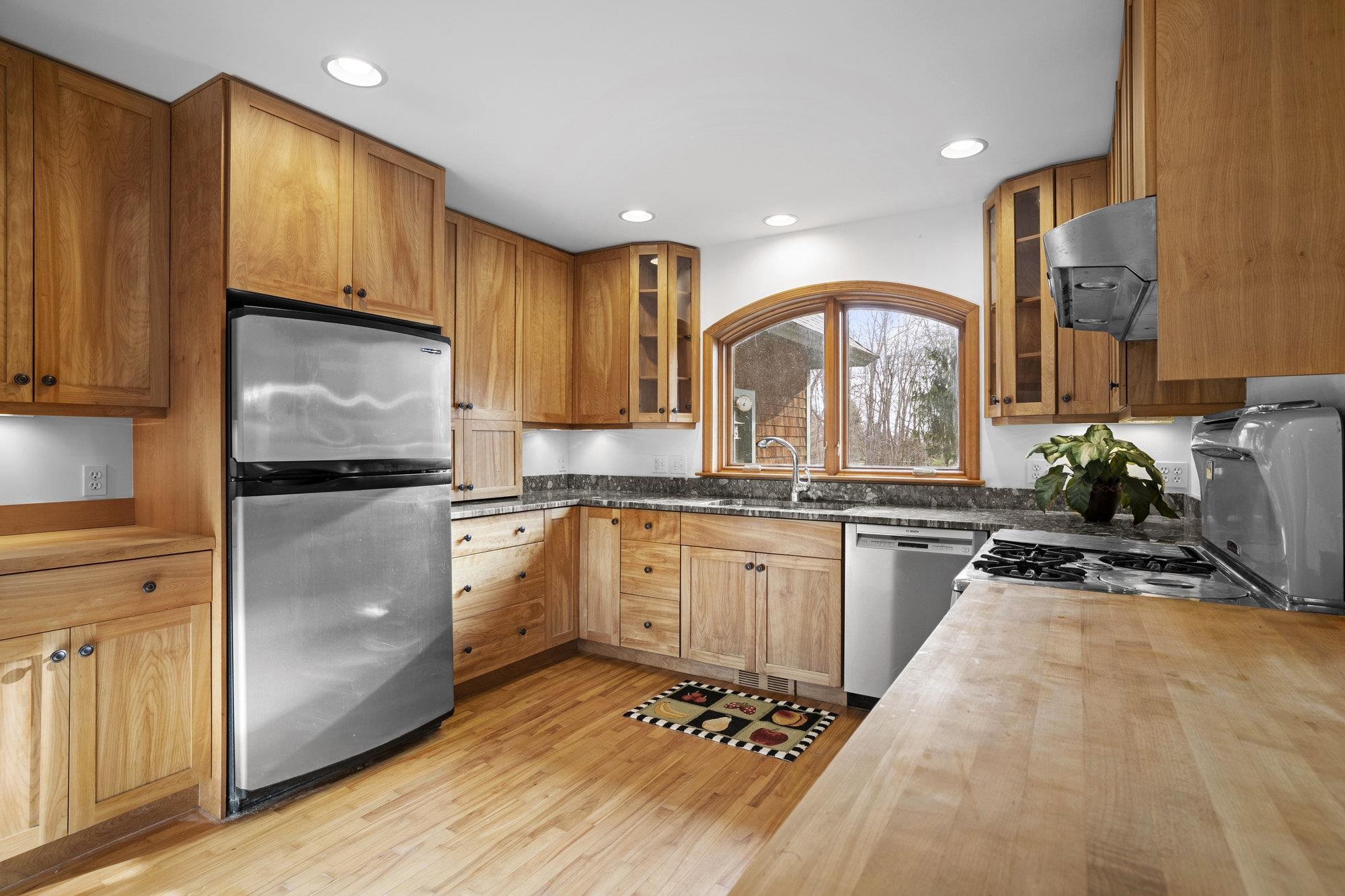 576 Bay Road Durham, NH 03824 - Photo 14 of 40