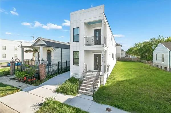 $2,500 | 2033 Conti Street, New Orleans, LA 70112