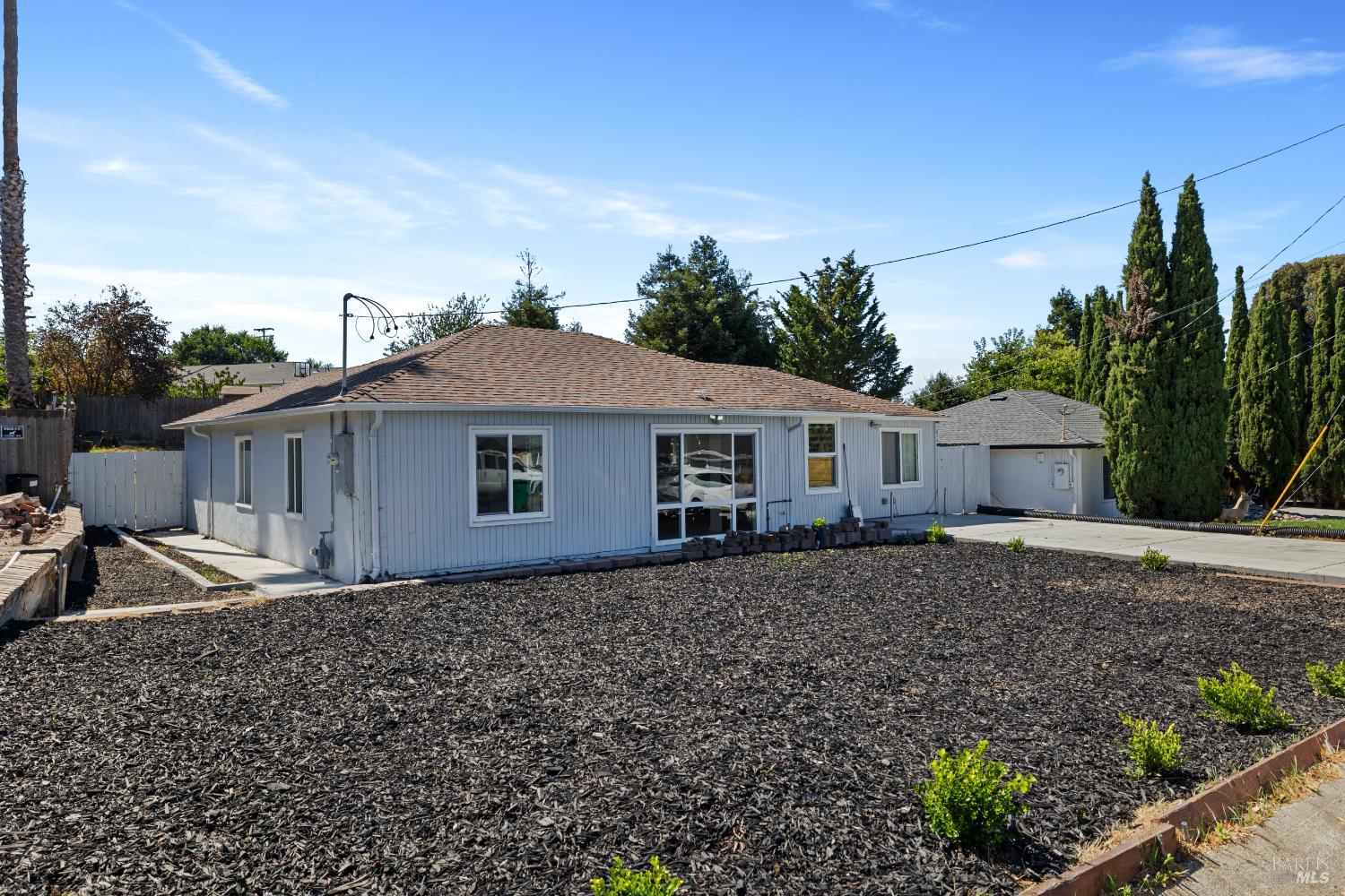 923 Kelvin Road El Sobrante, CA 94803 - Photo 3 of 17