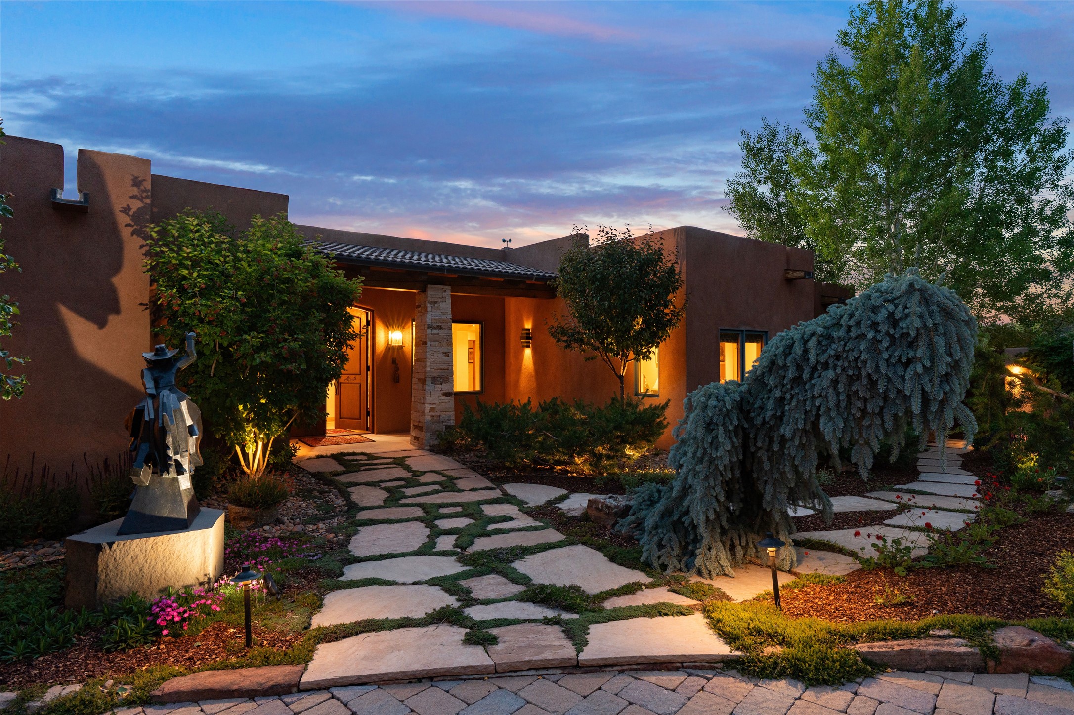 1008 South Summit Ridge Santa Fe, NM 87501 - Photo 8 of 42 Inviting landscaped courtyard entry