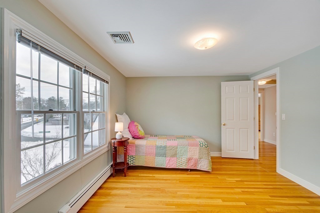 32 Lancaster Road Needham, MA 02492 - Photo 25 of 36