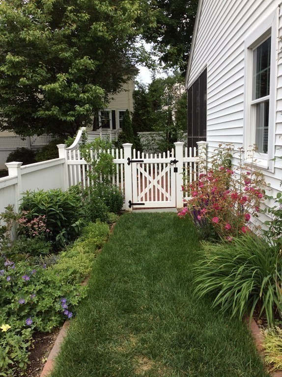 32 Lancaster Road Needham, MA 02492 - Photo 33 of 36