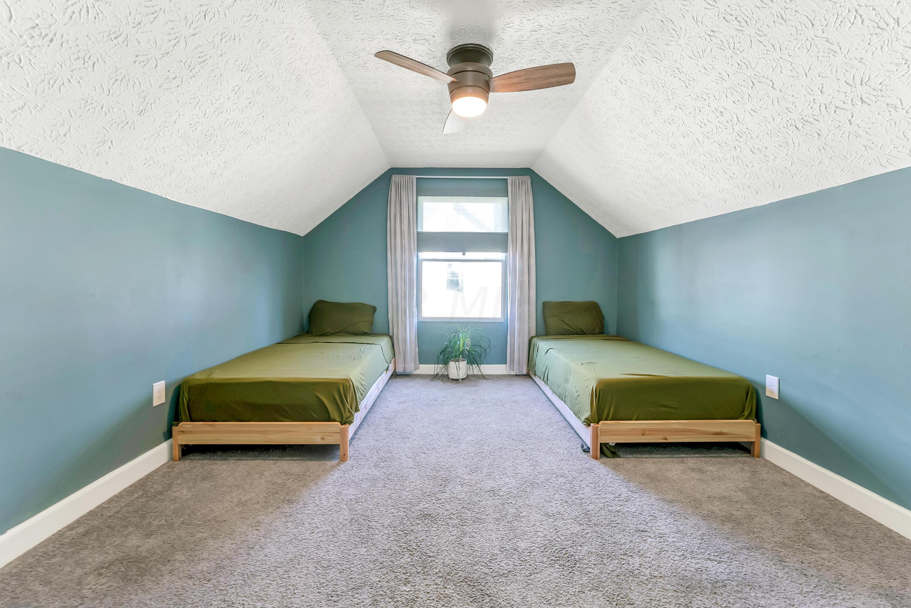 925 Blenheim Road Columbus, OH 43224 - Photo 24 of 30 A7S03144