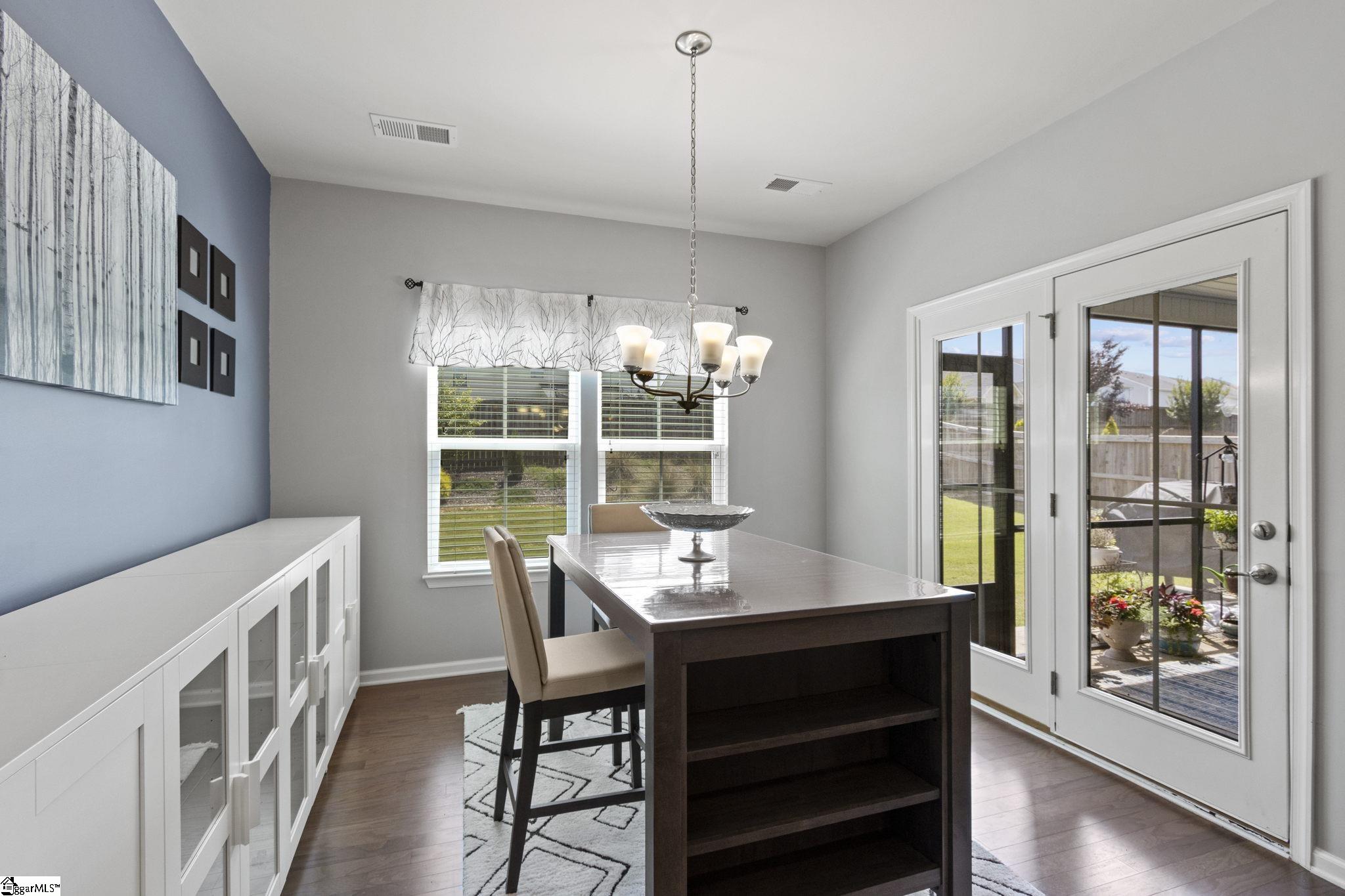 526 Bucklebury Road Greer, SC 29651 - Photo 12 of 26 Gallery Image 12
