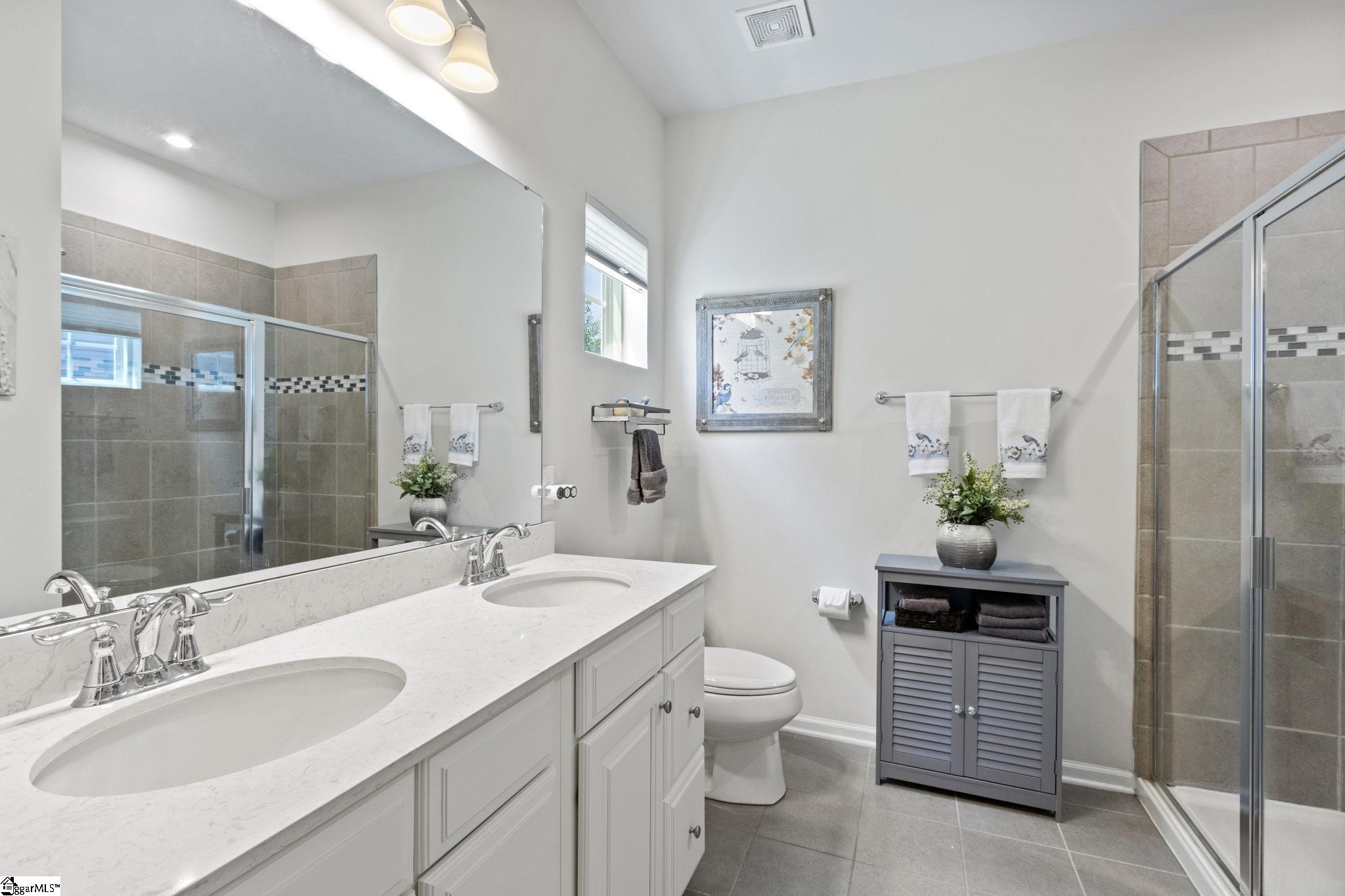 526 Bucklebury Road Greer, SC 29651 - Photo 15 of 26 Gallery Image 15