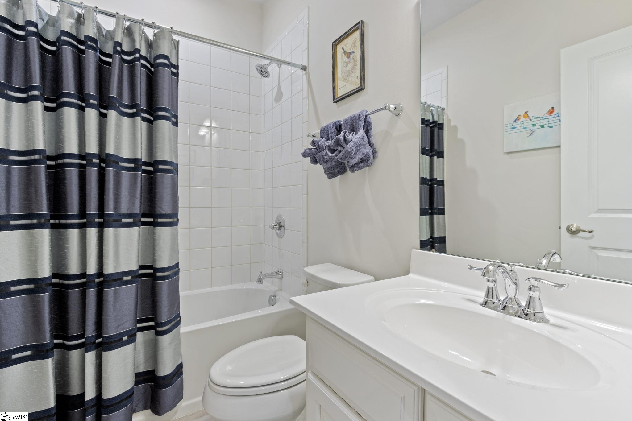 526 Bucklebury Road Greer, SC 29651 - Photo 17 of 26 Gallery Image 17