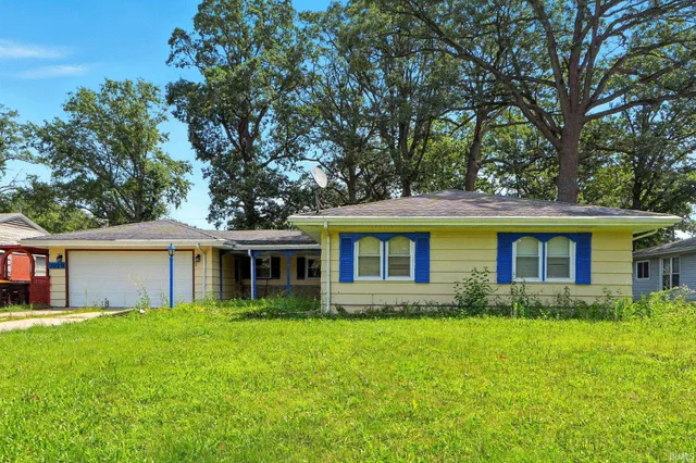 $210,000 | 3929 Plaza Drive, Fort Wayne, IN 46806