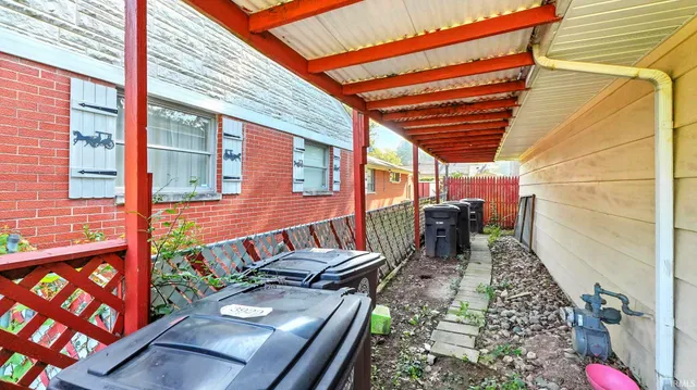 $210,000 | 3929 Plaza Drive, Fort Wayne, IN 46806