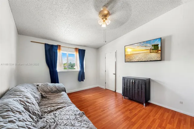 $219,000 | 3630 North 56th Avenue, Unit 323, Hollywood, FL 33021