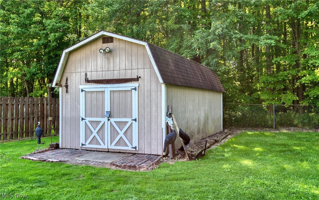 5461 Ridge Road Cortland, OH 44410 - Photo 11 of 29 Gallery Image 11