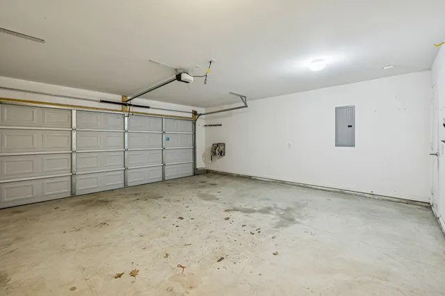 a view of a garage