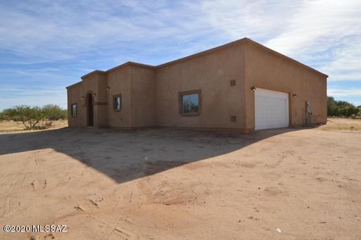 11160 South Wells Fargo Road Tucson, AZ 85736 - Photo 2 of 16