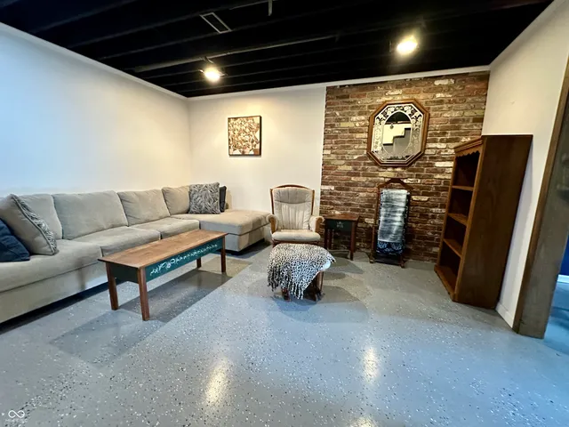 $429,000 | 105 Wood Place, Martinsville, IN 46151