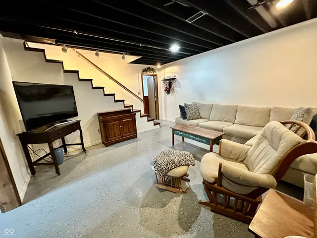 $429,000 | 105 Wood Place, Martinsville, IN 46151