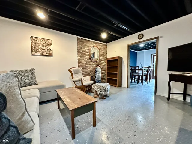 $429,000 | 105 Wood Place, Martinsville, IN 46151