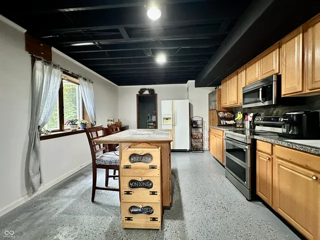 $429,000 | 105 Wood Place, Martinsville, IN 46151