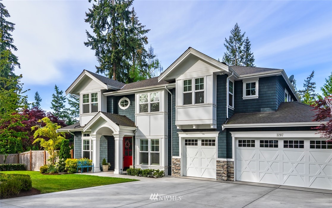 3207 107th Avenue Southeast Bellevue, WA 98004 - Photo 1 of 25