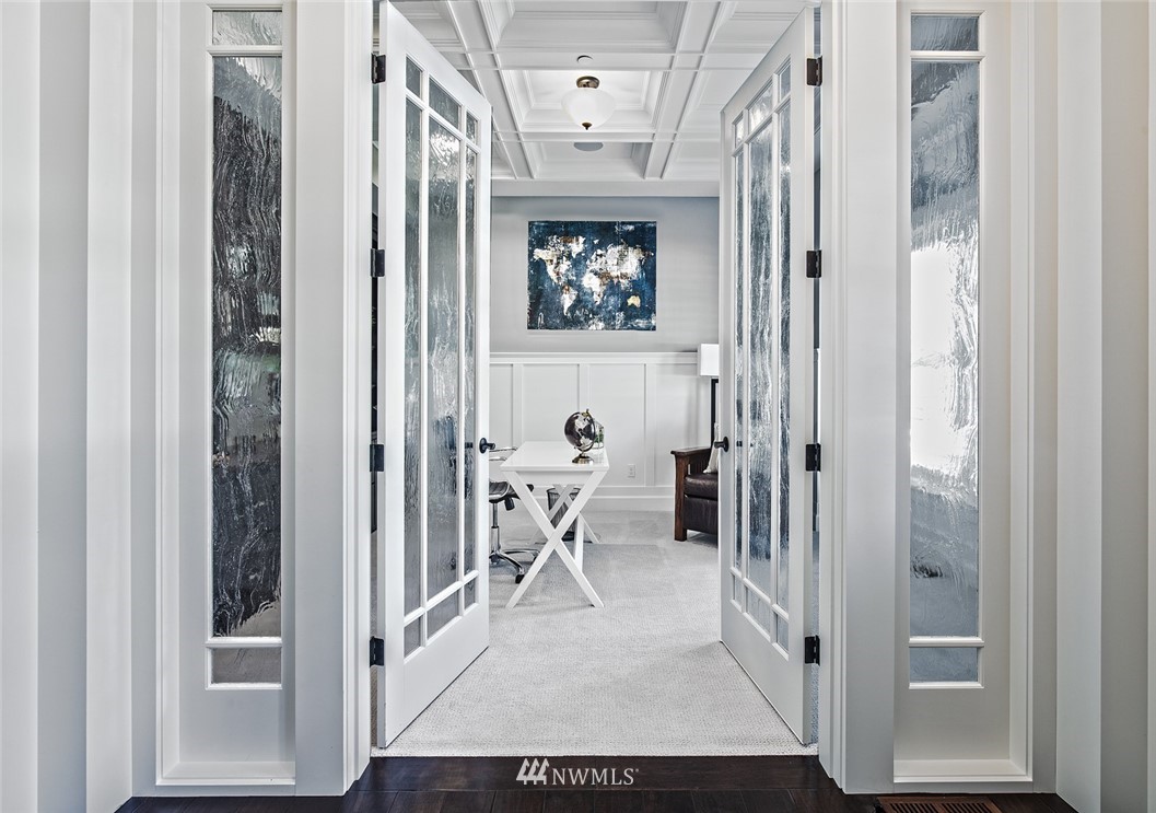 3207 107th Avenue Southeast Bellevue, WA 98004 - Photo 11 of 25