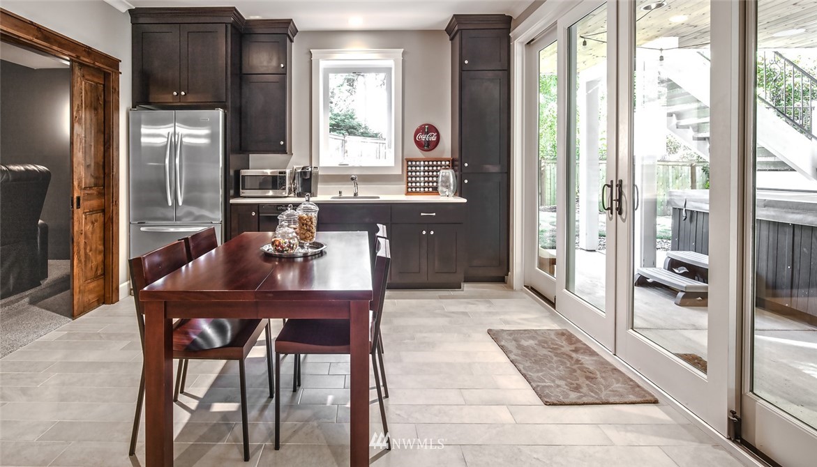 3207 107th Avenue Southeast Bellevue, WA 98004 - Photo 20 of 25