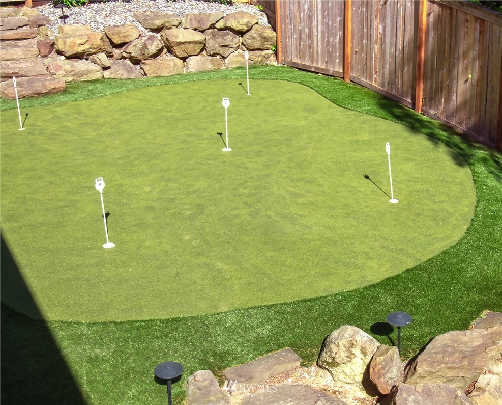 3207 107th Avenue Southeast Bellevue, WA 98004 - Photo 22 of 25