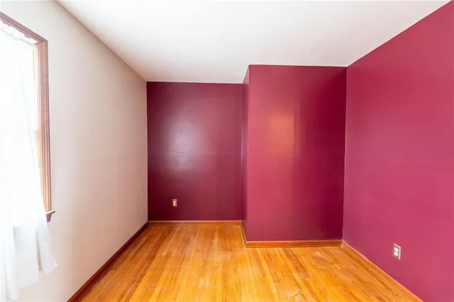 an empty room with closet