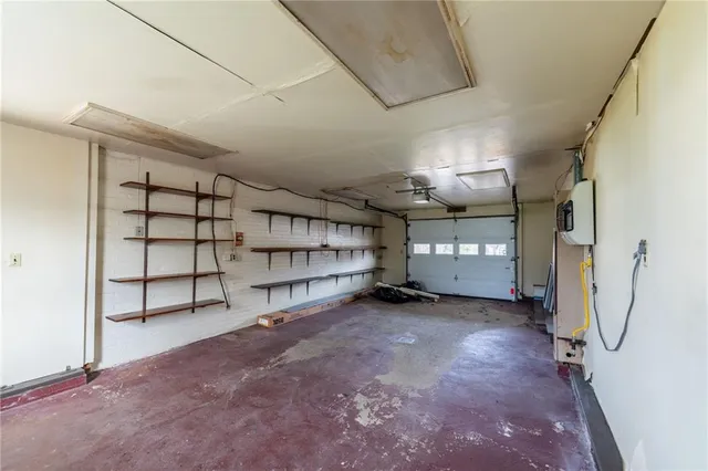 a picture of a city view