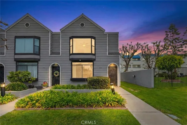 $749,000 | 3913 Candlewood Street, Lakewood, CA 90712